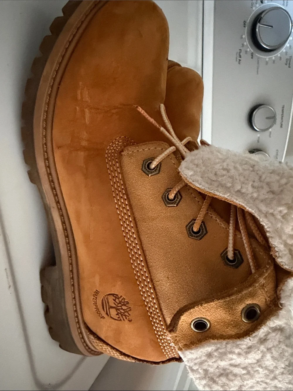 Timberland unisex waterproof boots with fur